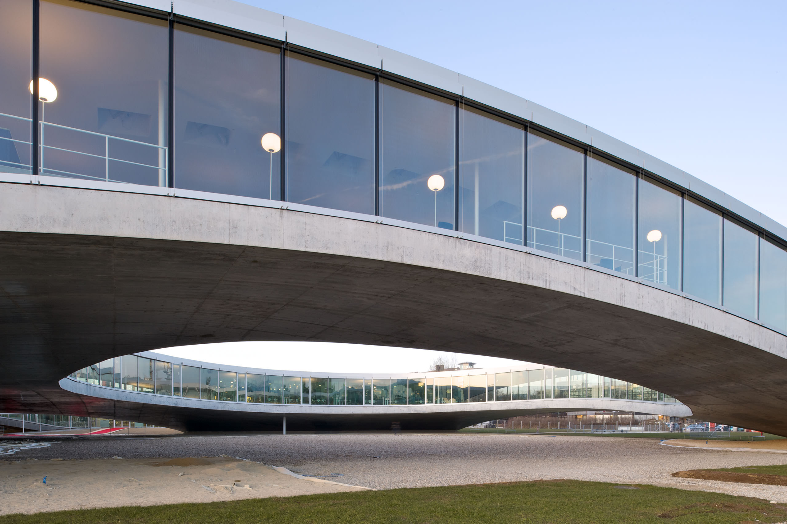 SANAA | EPFL Rolex Learning Center